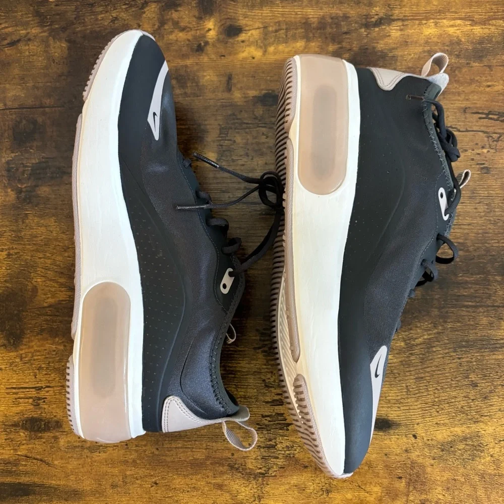 Nike Women's Air Max Dia Casual Sneakers from Finish Line - Picture 3 of 15